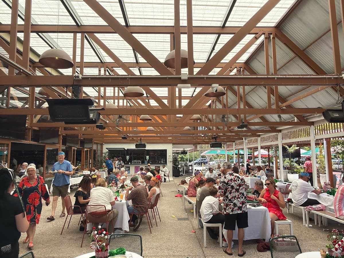 Burleigh Town Hotel photo 3