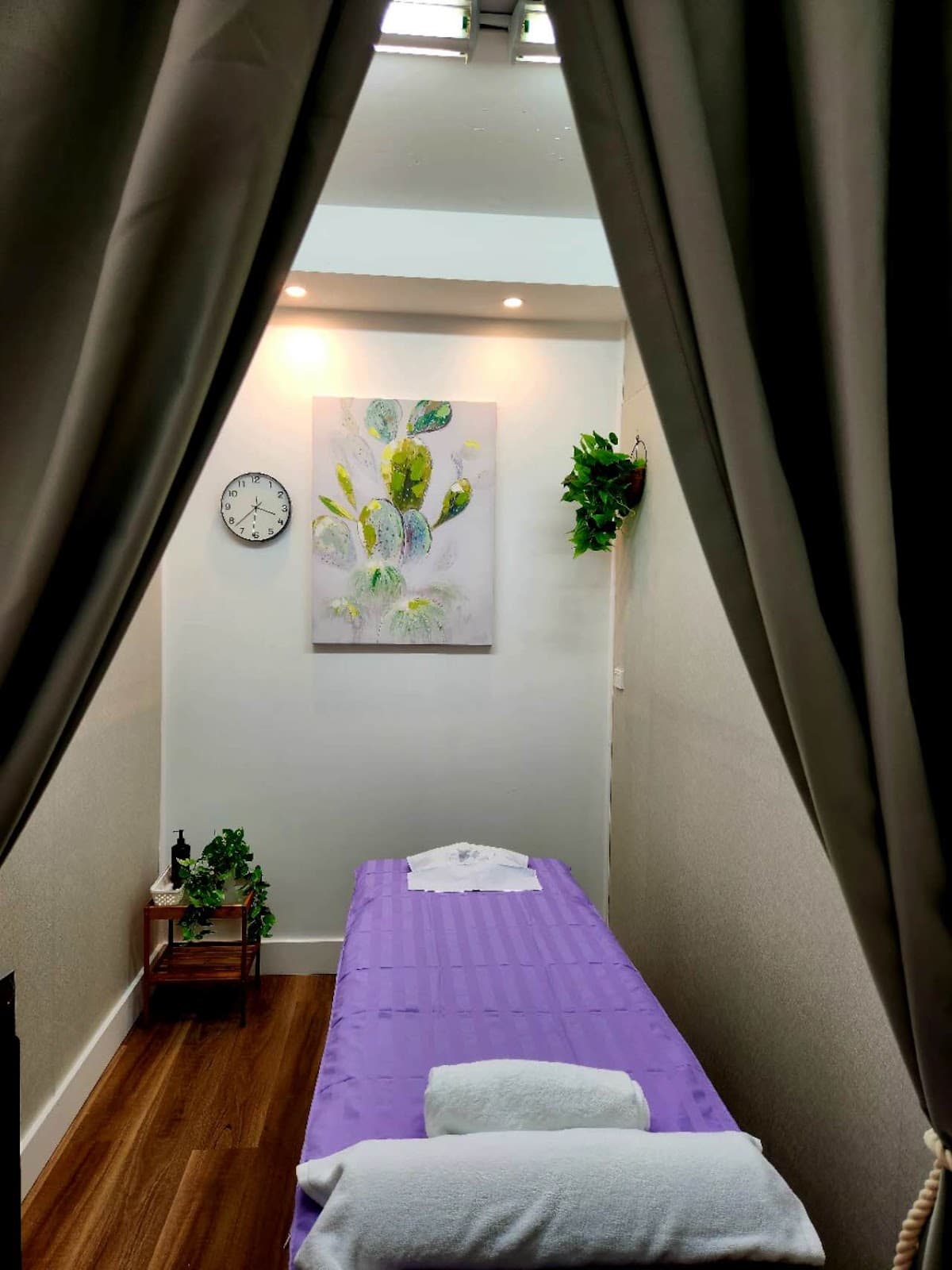 Byron Massage photo 3