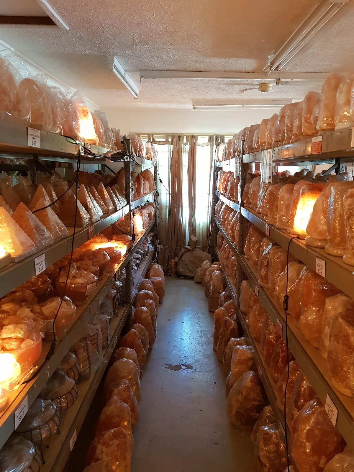 Crystal Factory & Himalayan Salt Factory