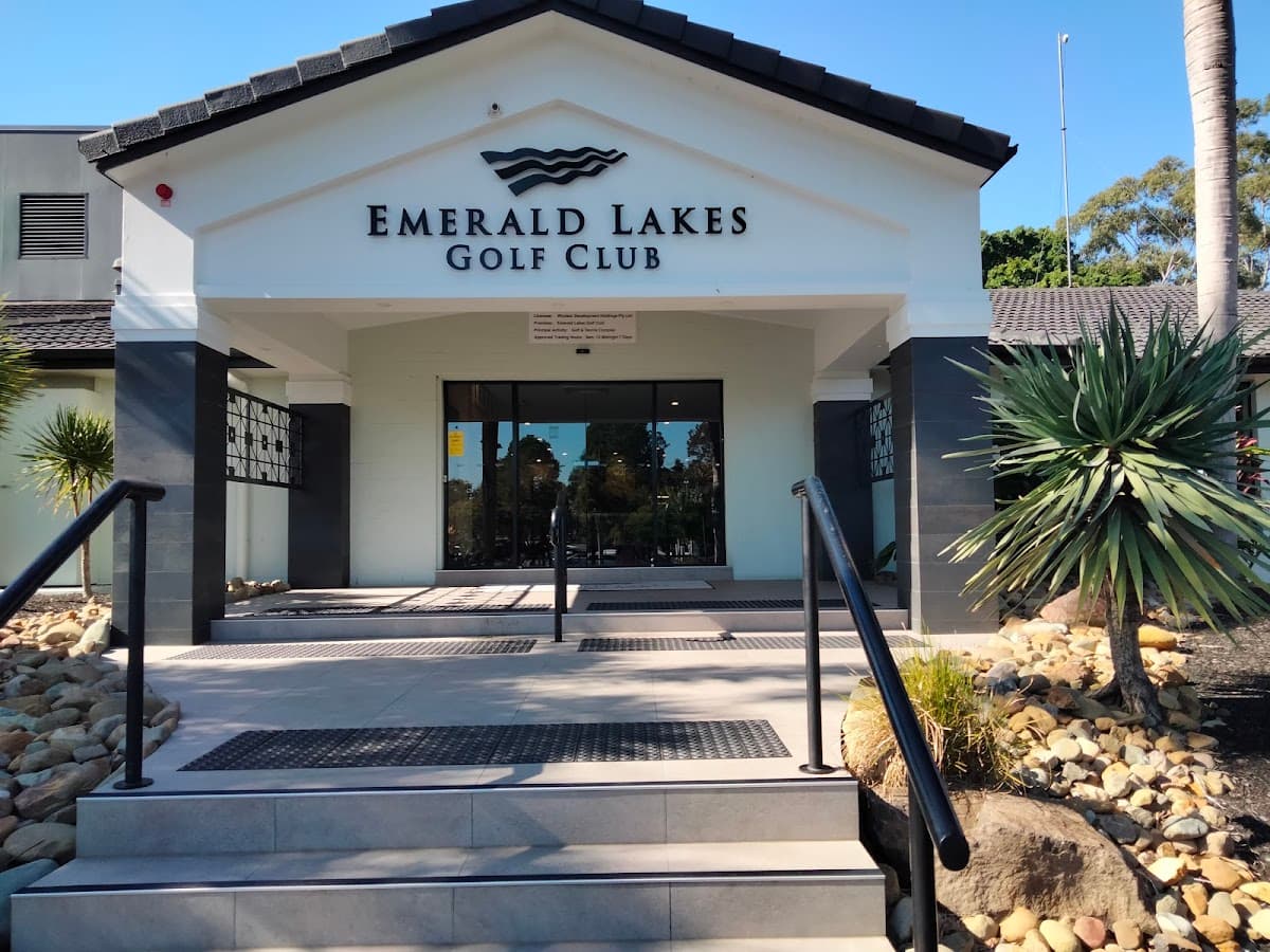 Emerald Lakes Golf Club photo 5