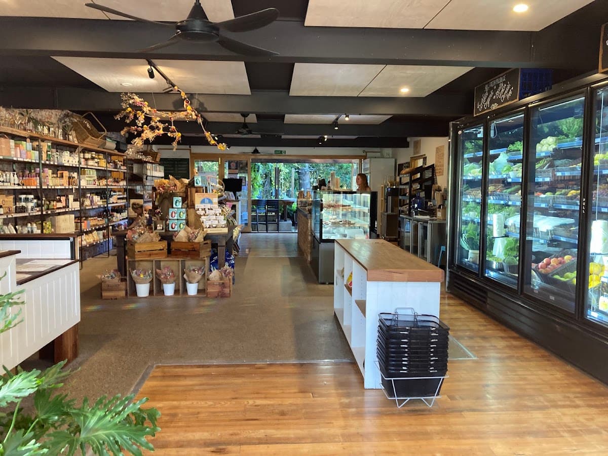 Ground Currumbin photo 2