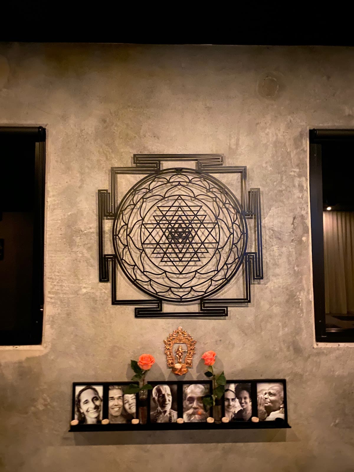 HOV Yoga - Heart of Vinyāsa photo 5