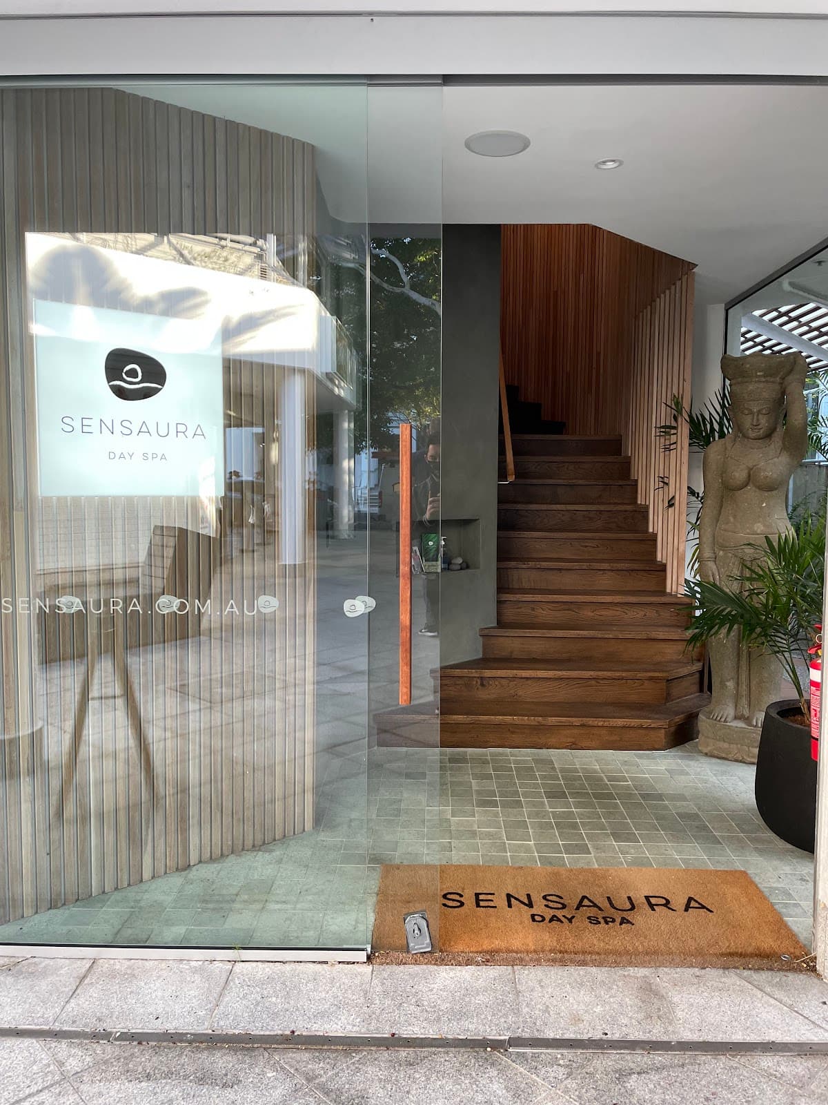 Sensaura Day Spa photo 5