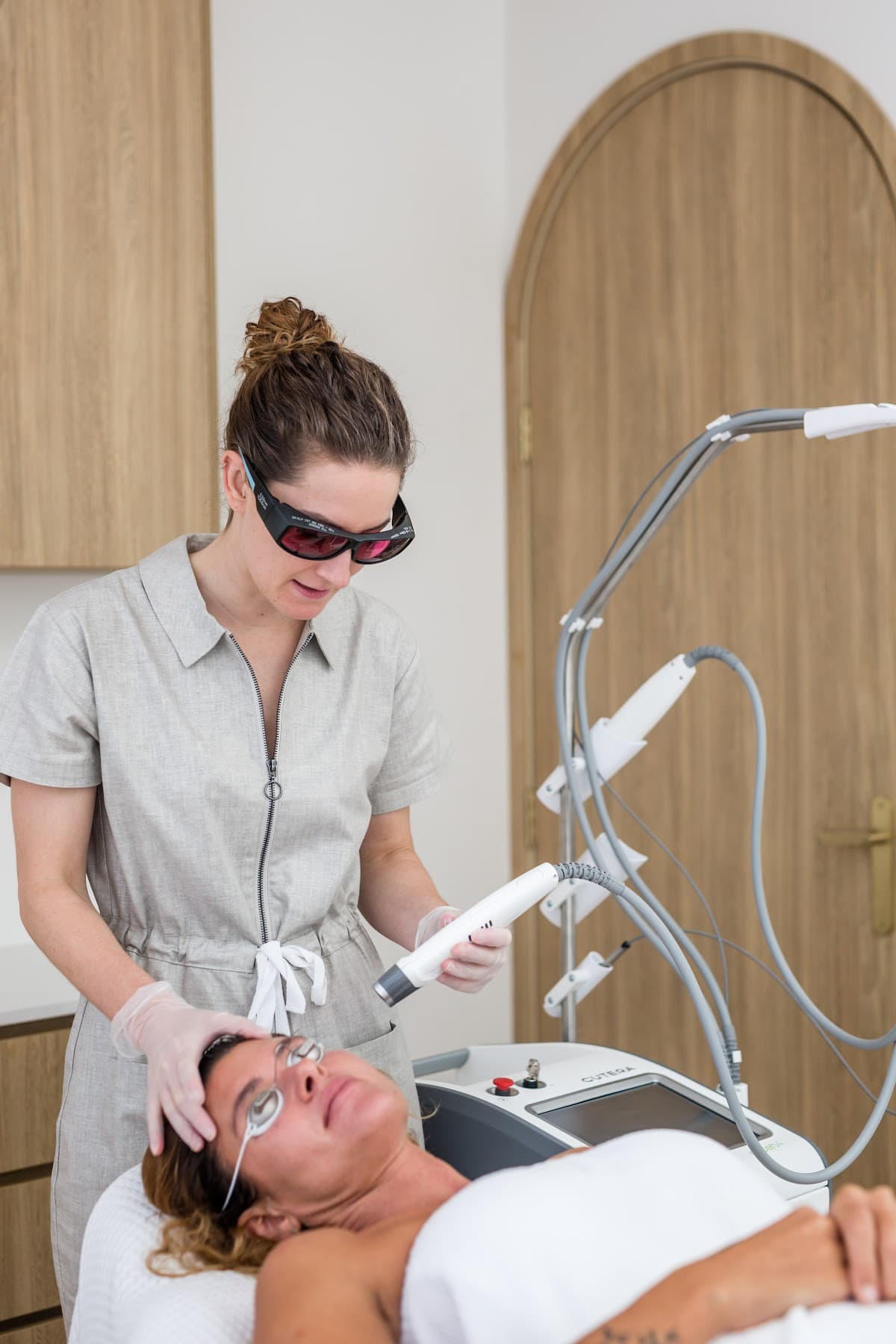 THE HEART OF BEAUTY photo 3